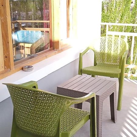 Chandan Guest House Лех Екстер'єр фото