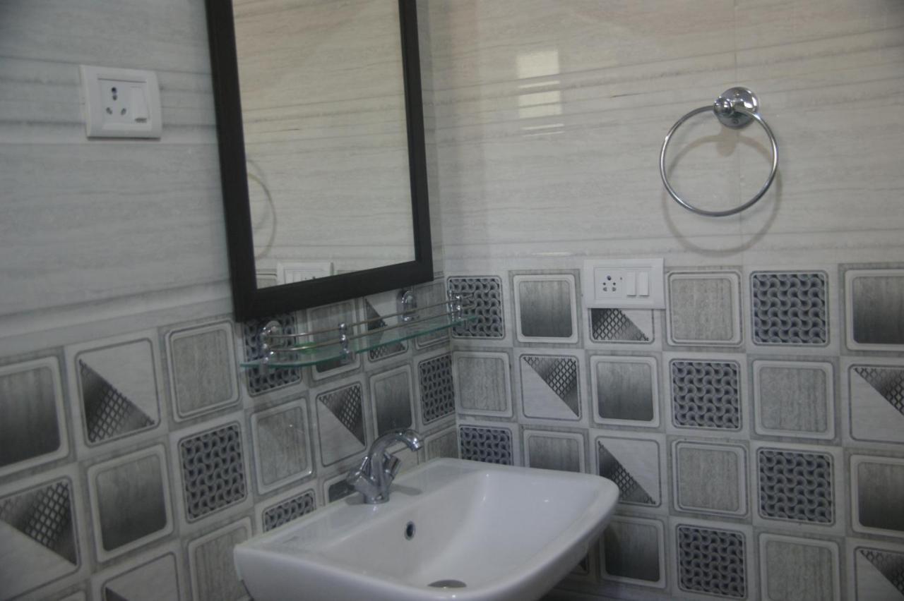 Chandan Guest House Лех Екстер'єр фото