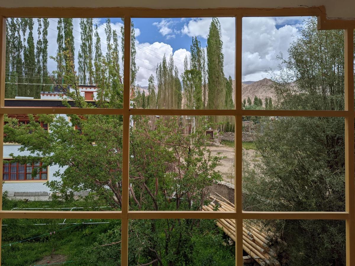 Chandan Guest House Лех Екстер'єр фото