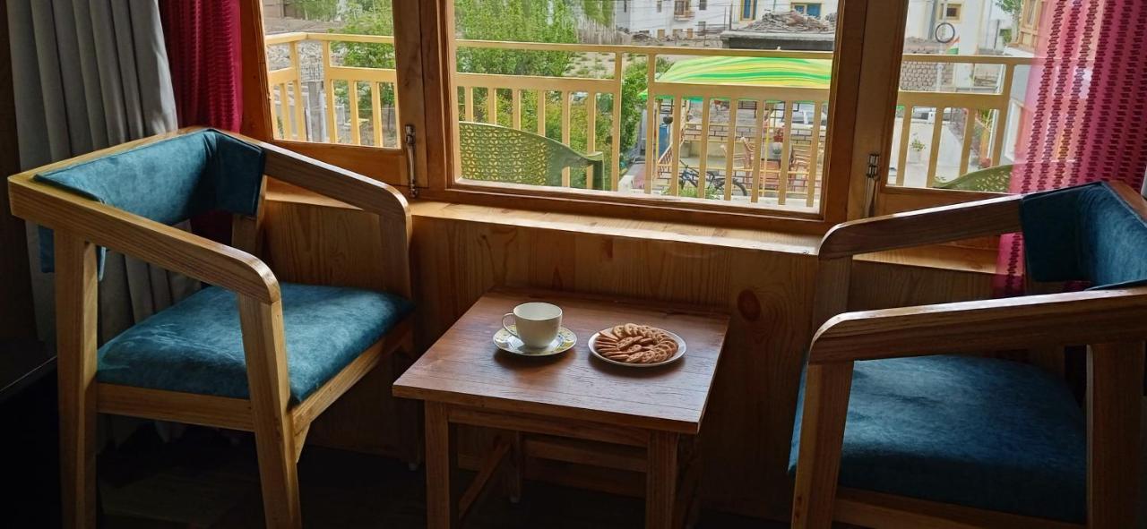 Chandan Guest House Лех Екстер'єр фото